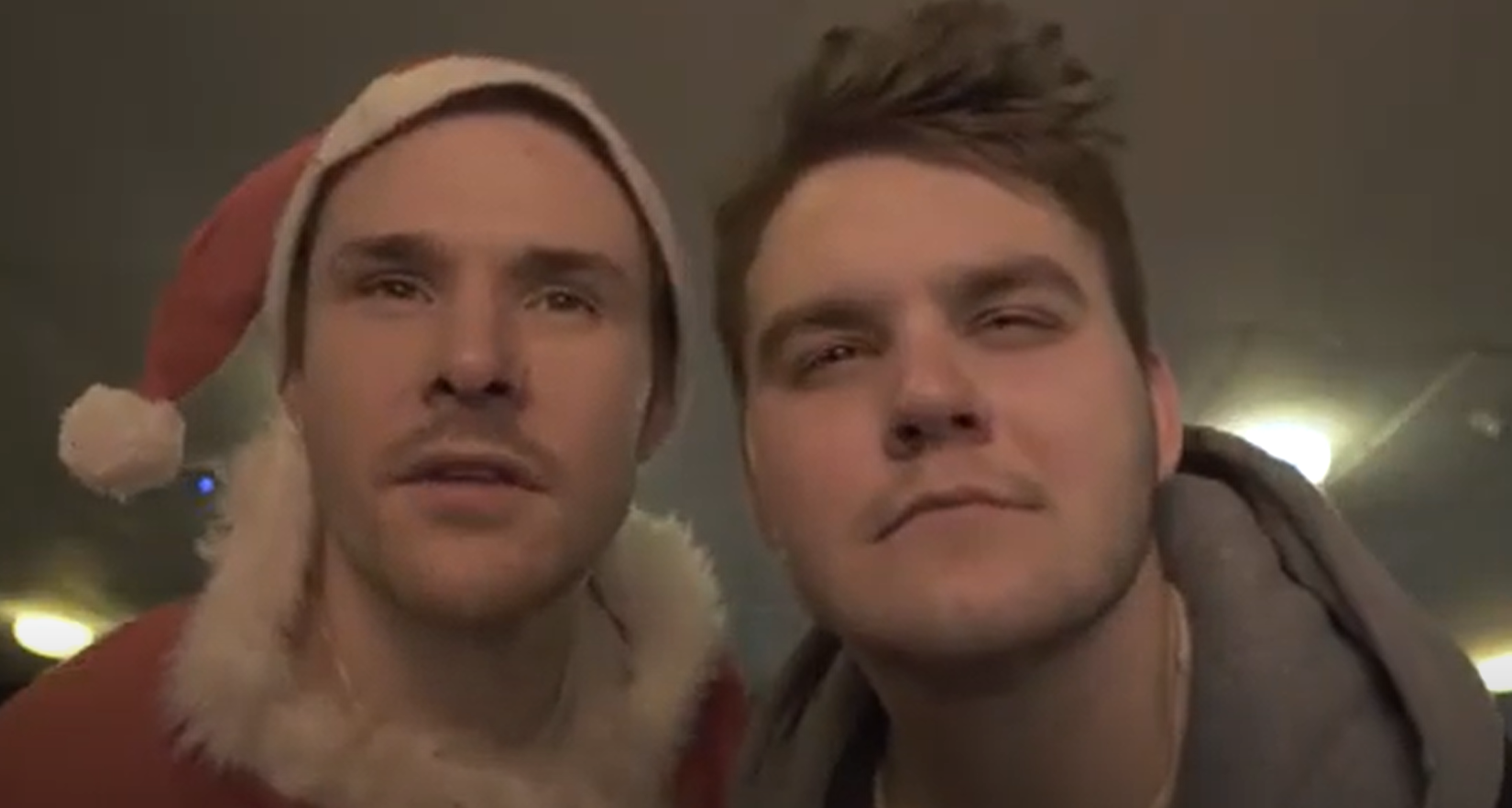 Santas Gotta Work